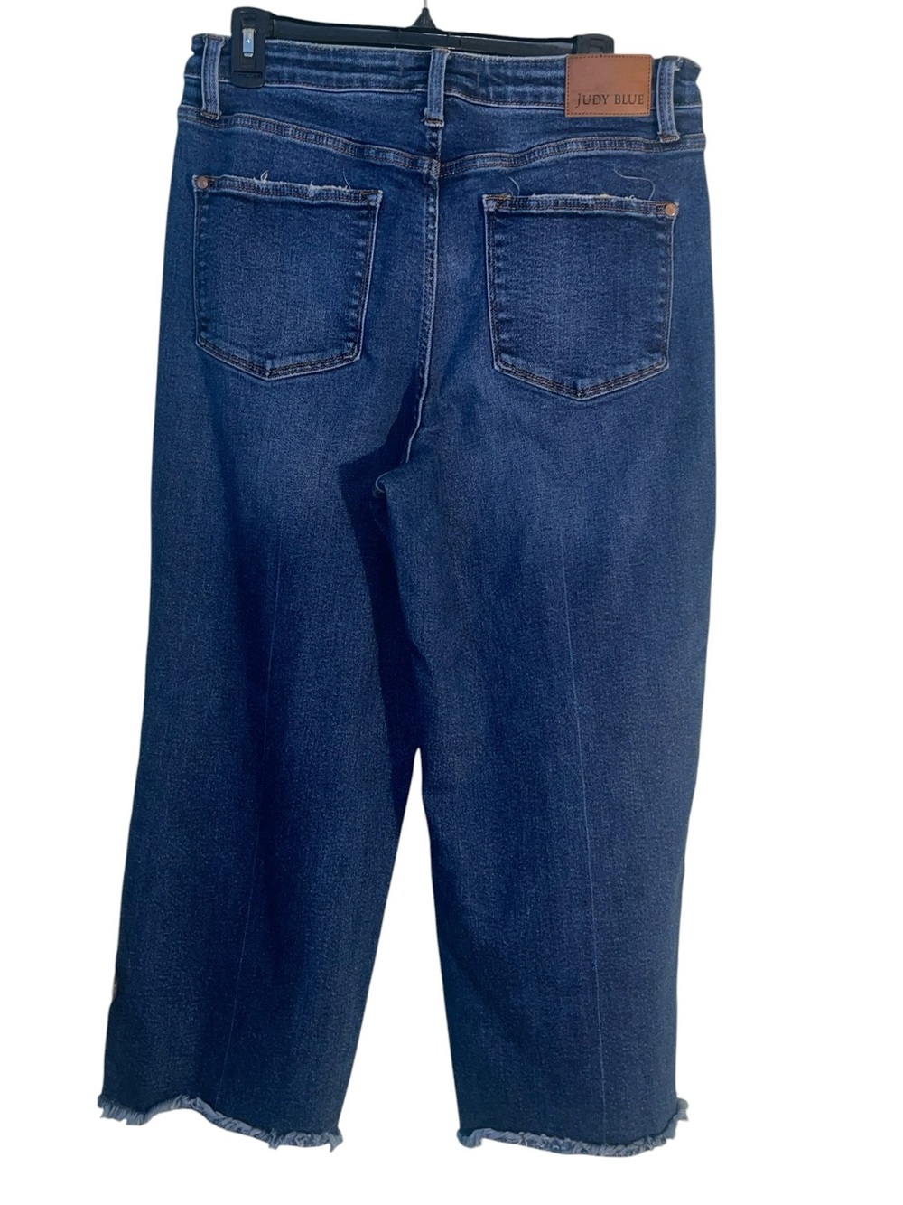 Judy Blue Dottie high rise button fly wide leg cropped jeans. Size 15/32 - Picture 3 of 12
